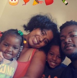 Meet your Posher, Joeisha